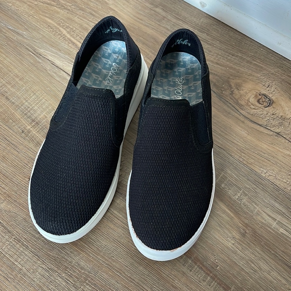 Ki‘ihele Slip-On Sneaker (Women) OluKai size 7.5